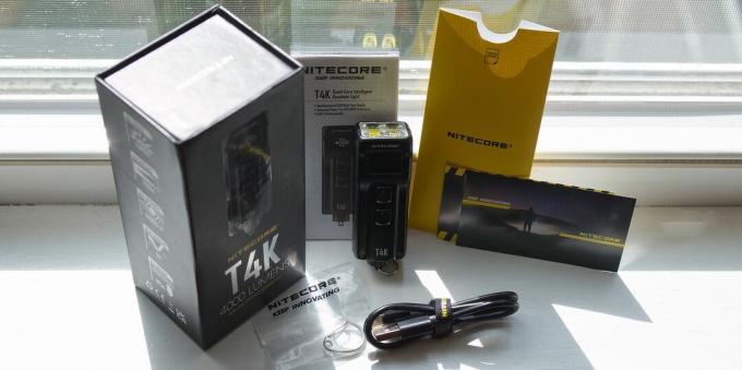 Tudo na caixa Nitecore T4K