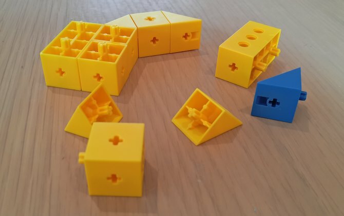 Tinkerbots Cubies