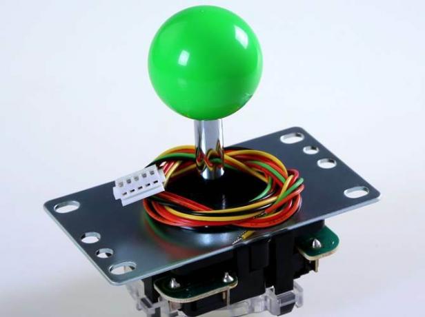 Um joystick Sanwa