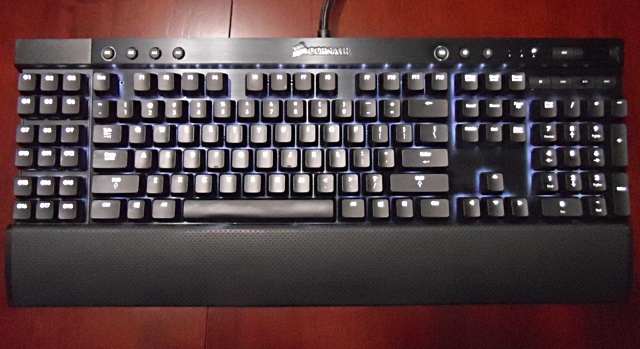 avaliação do teclado para jogos corsair vengeance k95