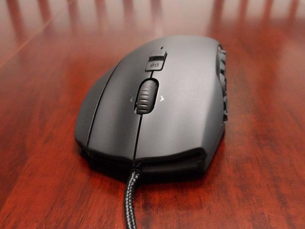 revisão do mouse razer naga logitech g600