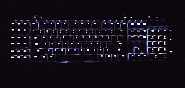 avaliação do teclado para jogos corsair vengeance k95