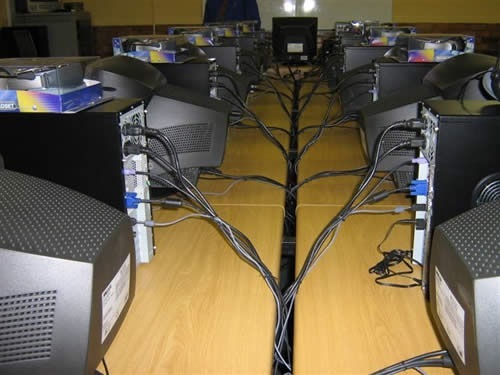 Dicas para LAN Party: Como organizar um desksetup impressionante de LAN Party