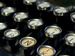 NaNoWriMo.org - Escreva um romance em 30 dias! typewriter2 thumb