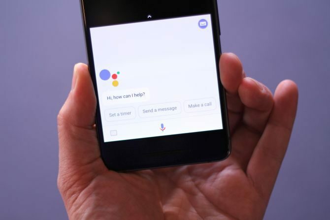 Revisão do Google Pixel 2: este é o melhor smartphone de todos os tempos? assistente do google borda ativa google pixel 2 670x447