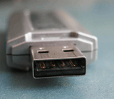 Como desativar portas USB para impedir a infecção por malware thumbnail