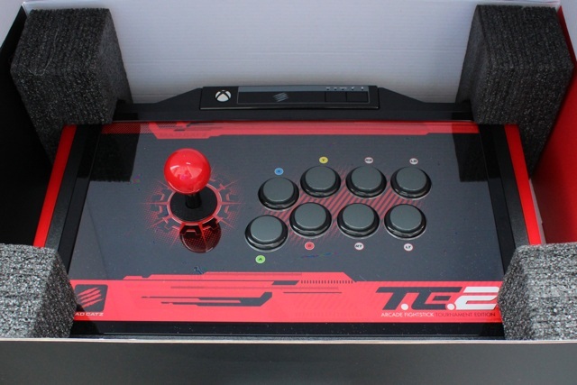 Mad Catz Arcade FightStick Tournament Edition 2 comentário e doação mad catz arcade fightstick review review 1